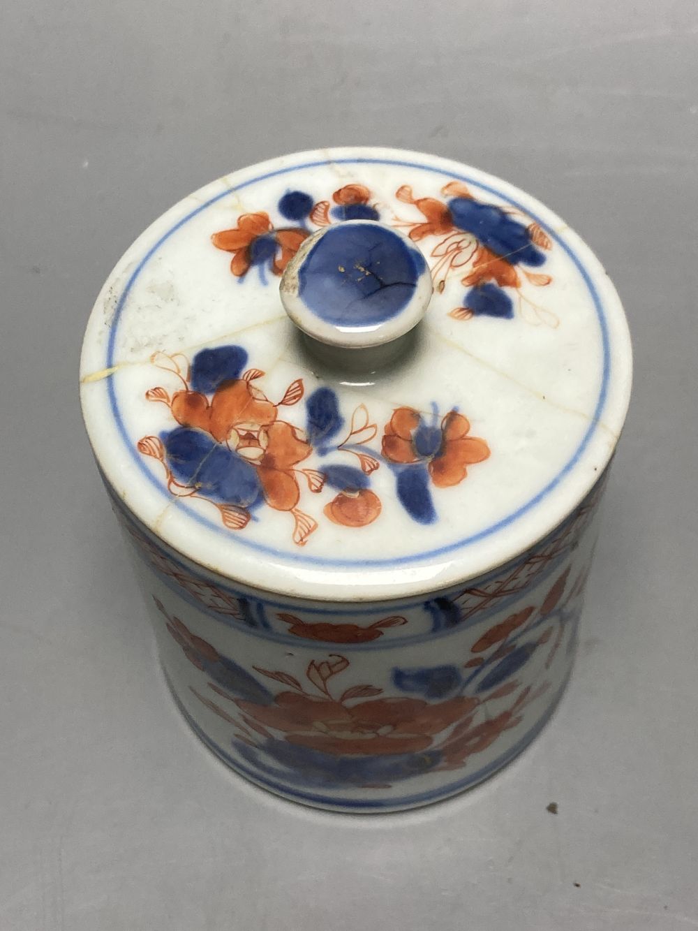 A group of mixed Chinese ceramics